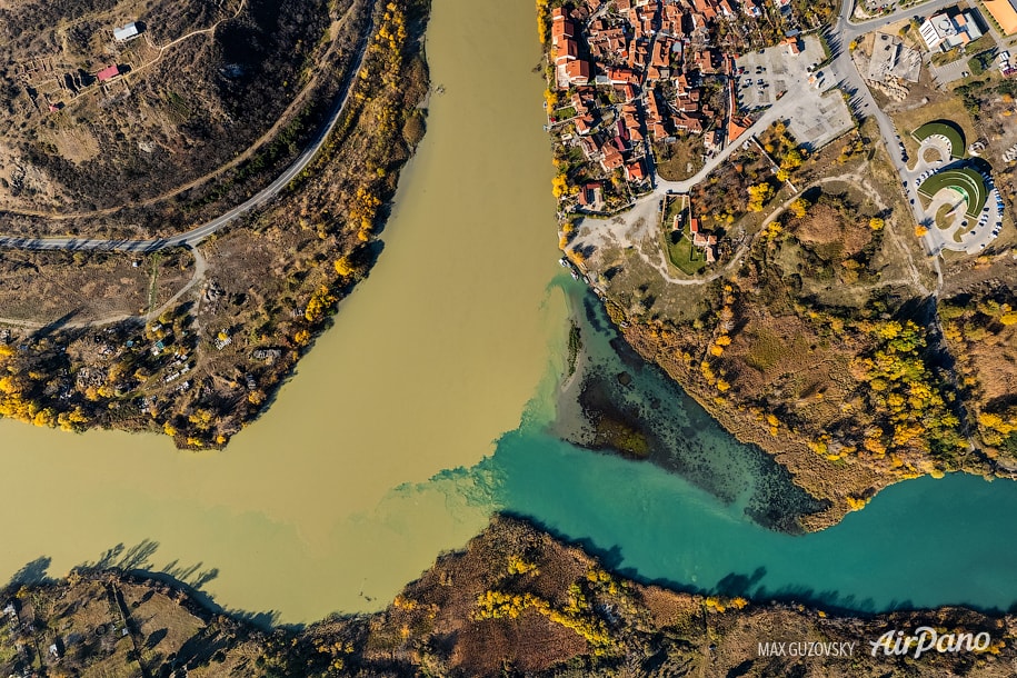  the confluence of the Aragvi and Kura rivers