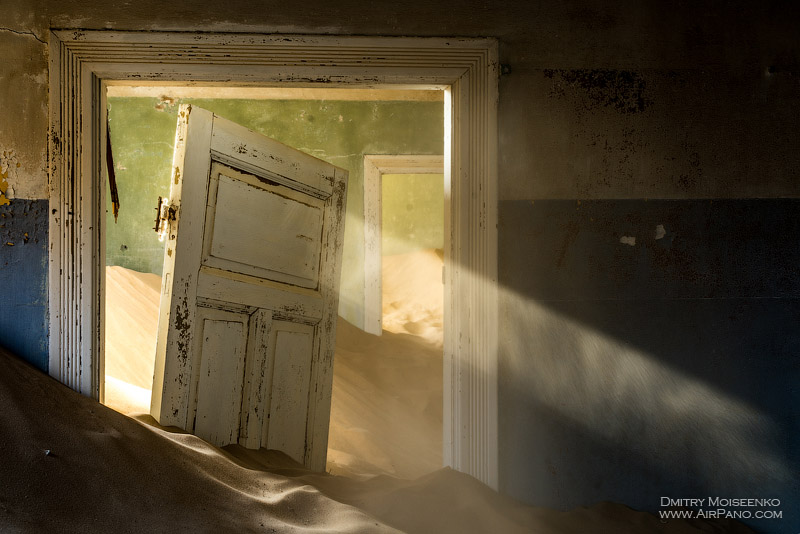 Kolmanskop Ghost Town, Namibia