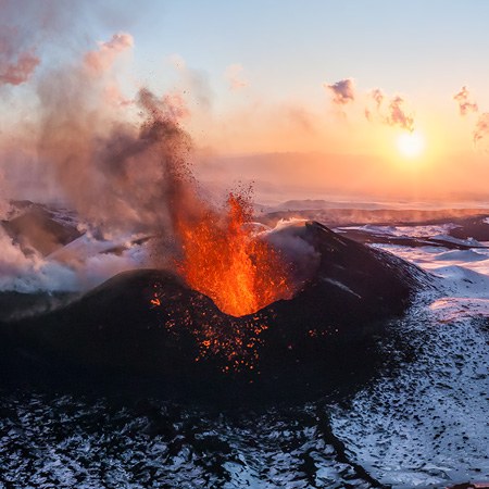 2012年 俄羅斯堪察加半島 普洛斯基托爾巴契克火山