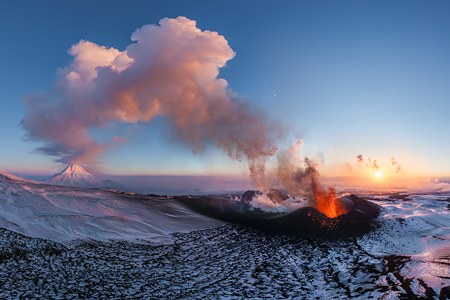 俄羅斯堪察加半島 普洛斯基托爾巴契克火山