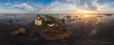 The Church of the Intercession of the Holy Virgin. River Nerl flood