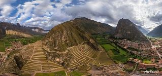 Bird's eye view of Ollantaytambo