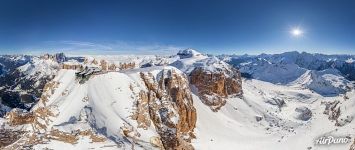 Pordoi Pass. Panorama