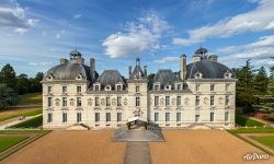 Facade of the Chateau de Cheverny