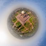 Humayun's Tomb. Planet