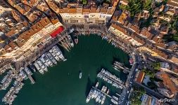 Above the port of Saint-Tropez