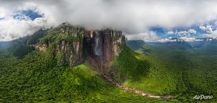 Angel Falls (31075x14053 px)