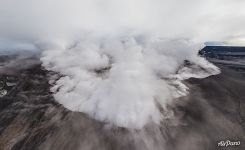 Crater of the second eruption of Eyafjallaj?kull volcano