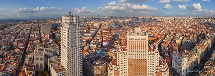 Edificio España (?Spain Building?) and Torre de Madrid (?Madrid Tower?)